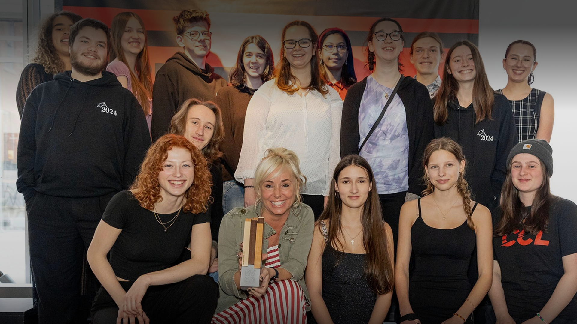 PARTICIPE À JURY EN HERBE